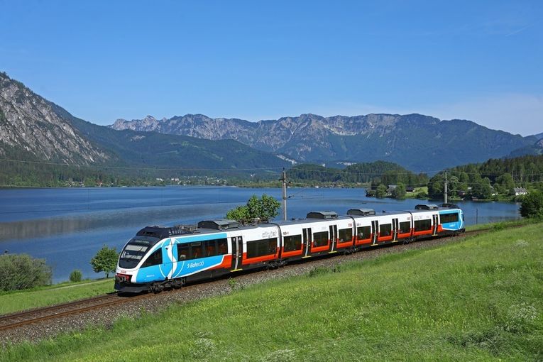 s-bahn-ooe-obersee_OOEVV Manuel Leitner_kl.jpg © s-bahn-ooe-obersee_OOEVV_Manuel Leitner