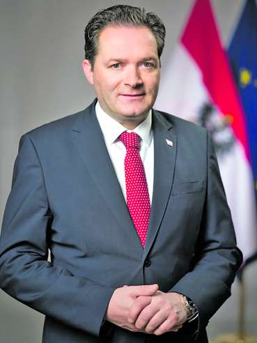 Bundesminister Norbert Totschnig.jpg © BMLUK