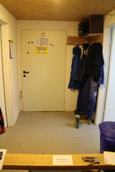 Stalltür Weissebereich.jpg © LK OÖ Stalltür Weissebereich.jpg © LK OÖ