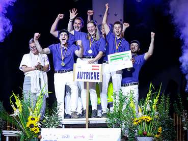 Young Breeders School.jpg © Guillaume Moy Young Breeders School.jpg © Guillaume Moy