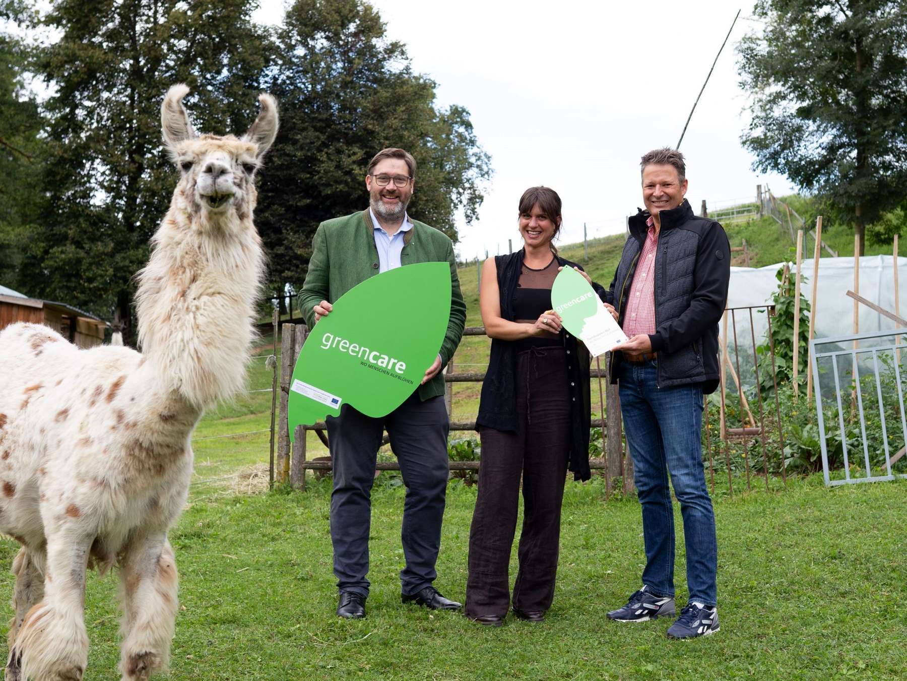 GC-Hoftafelübergabe Lamawanderland.jpg © Lamawanderland GC-Hoftafelübergabe Lamawanderland.jpg © Lamawanderland