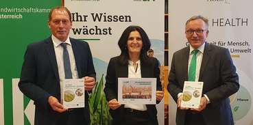10 Jahre Pflanzenschutz-Warndienst.jpg © LKÖ/Jung-Leithner