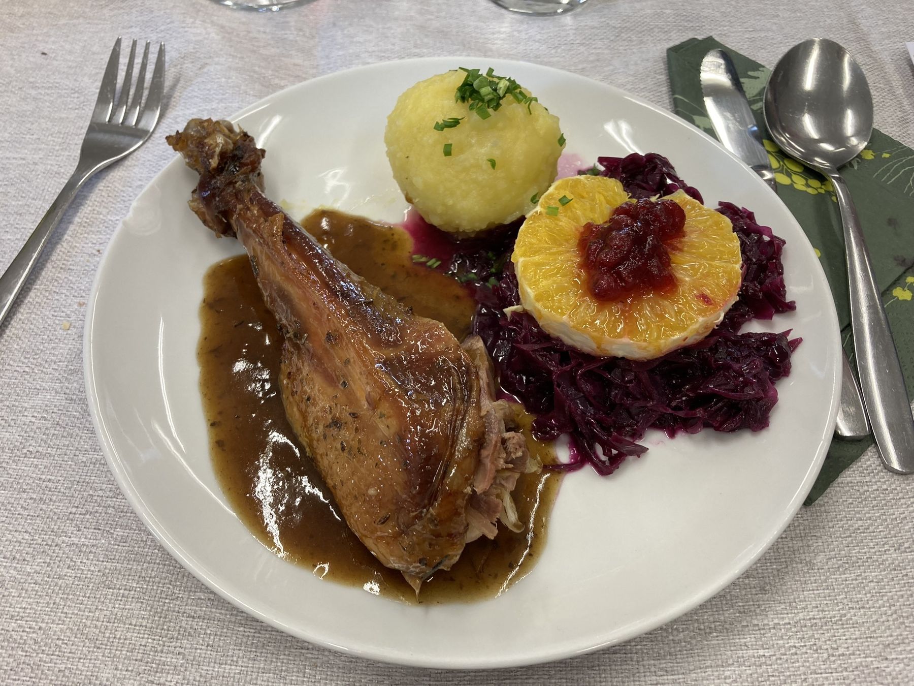 Martinigansl - Gebratene Gans .jpg © Martina Knöbl