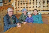 Familienbetrieb vereint Milchwirtschaft und Vermietung.jpg © Etter