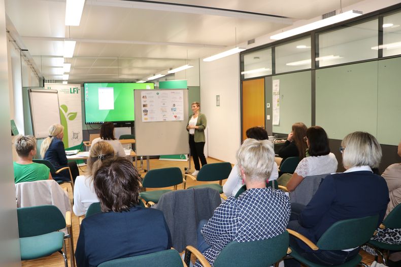 Abschlussgespräche ZAMm.jpg