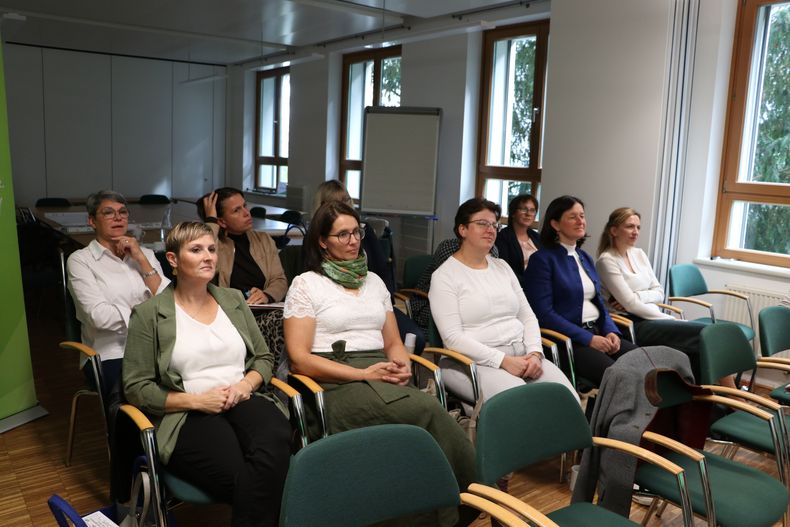 Abschlussgespräche ZAMm.jpg