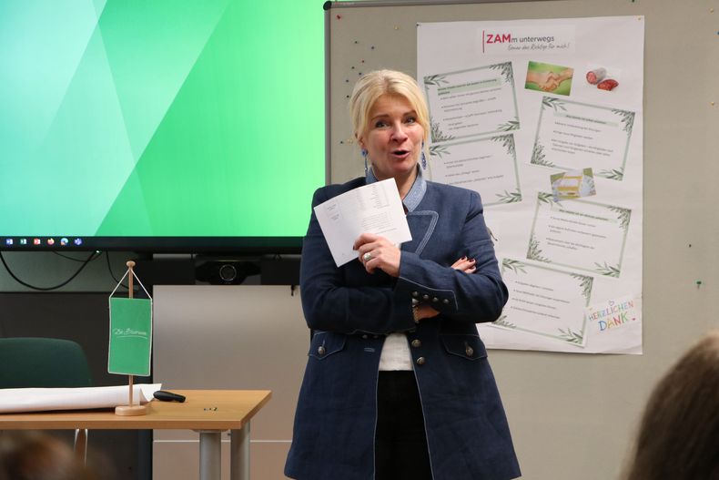 Abschlussgespräche ZAMm.jpg