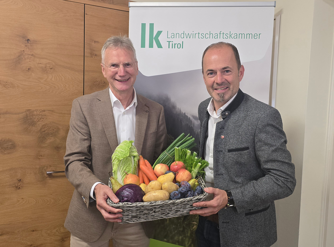 Wendelin Juen und LK-Präsident Josef Hechenberger © LK Tirol