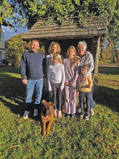 Bio-Landwirtschaft und Photovoltaik ab   der ersten Stunde .jpg © Hatheier Bio-Landwirtschaft und Photovoltaik ab   der ersten Stunde .jpg © Hatheier