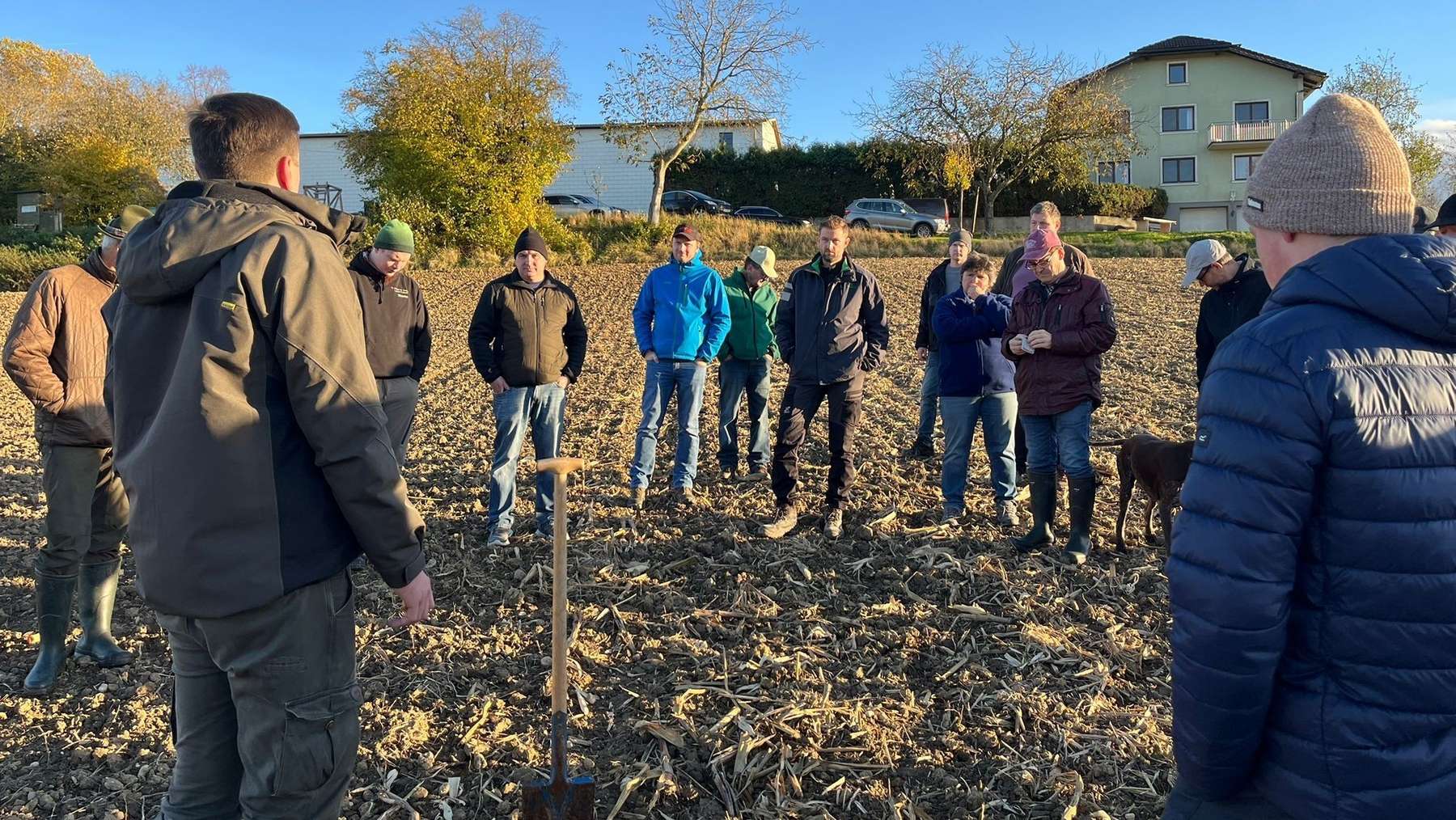 Feldbegehung Arbeitskreise "BWS" Bezirk Linz in Ansfelden, 30. Oktober 2025