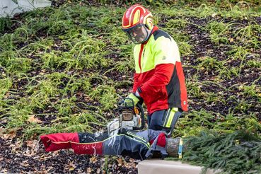 PK SVS Schnittschutzhose_Cityfoto Pelzl.jpg © Cityfoto Pelzl