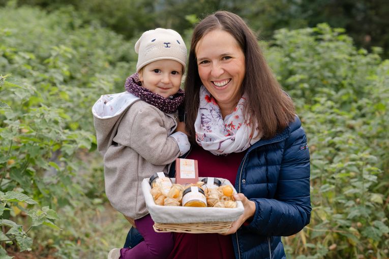 Bernhart Maria, Physalis.jpg © Johannes Sommer