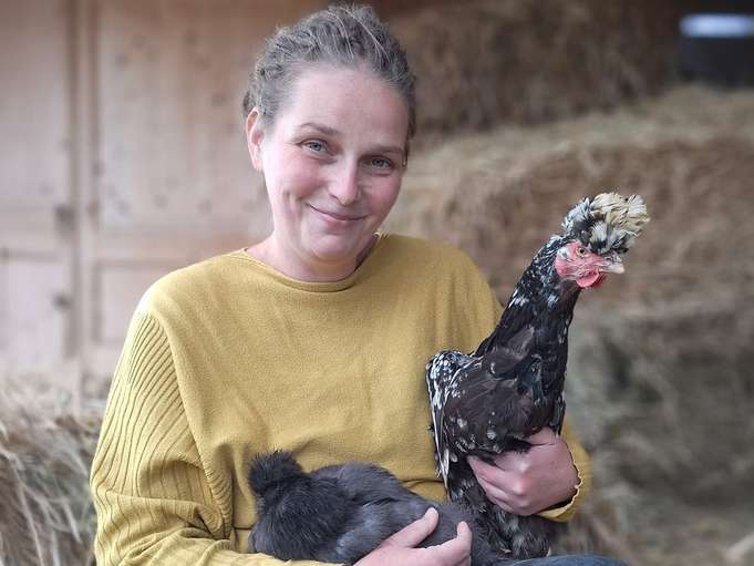 Gollowitsch Lisa-Marie, Patemhuhn.jpg © KK