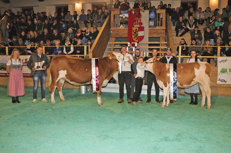 Applaus für diese Jugend – Jungzüchter begeistern in allen Facetten.jpg © Sendlhofer