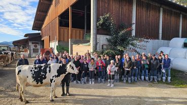 Gruppenfoto Pischele.jpg © caRINDthia