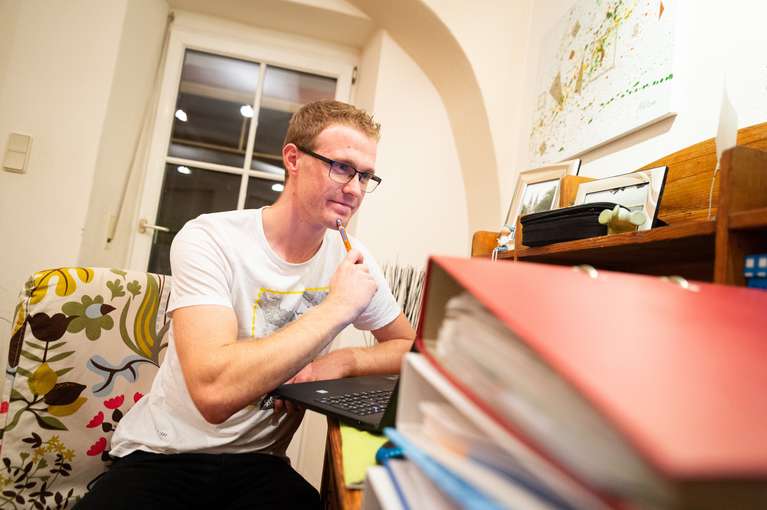 Damit die Erfassung der Mehrfachanträge zügig und fehlerfrei klappt, müssen Unterlagen wie die Schlagnutzung samt Codierungen oder Tierlisten vorbereitet werden © LK Steiermark-Danner