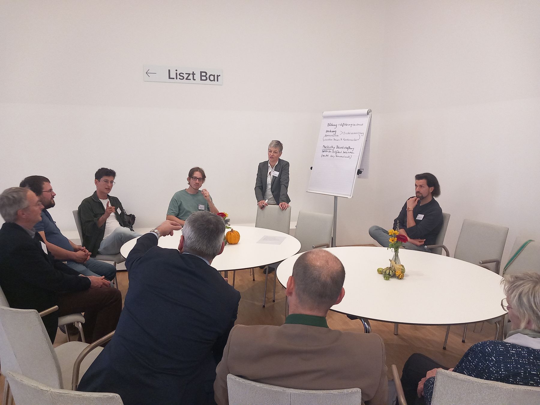 Bodensymposium 2_5.11.2025 - Worldcafe.jpg © Gabriele Biricz