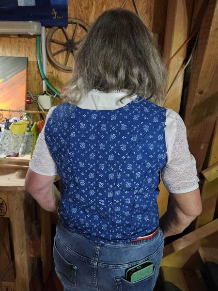 Dirndlschnittkurs.jpg Dirndlschnittkurs.jpg