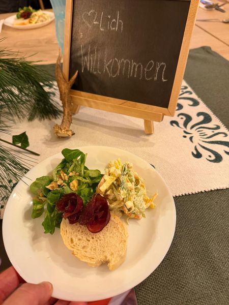 Lust auf Wild Hase und Reh  © Waltraud Strobl 