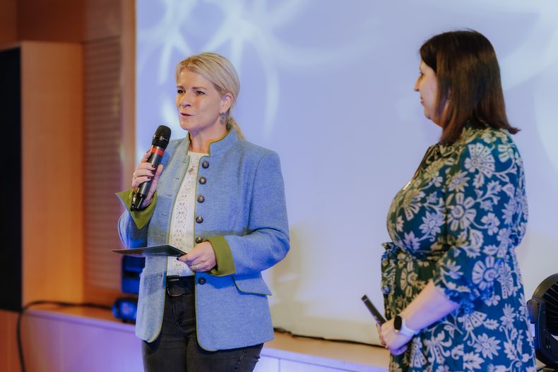 Dankeschön-Kabarett für 10 Jahre Schulaktionstage © Sophie Nagl-Balber/LK Niederösterreich