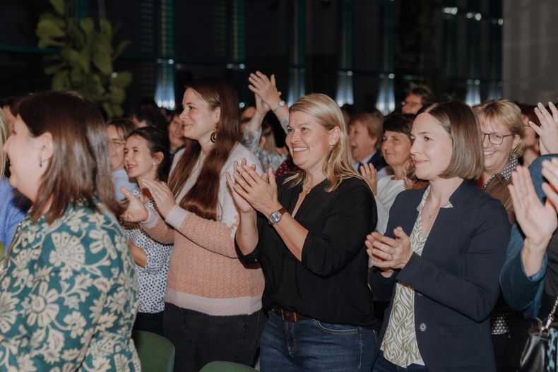 Dankeschön-Kabarett für 10 Jahre Schulaktionstage © Sophie Nagl-Balber/LK Niederösterreich