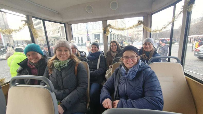 Im Bummelzug.jpg Im Bummelzug.jpg