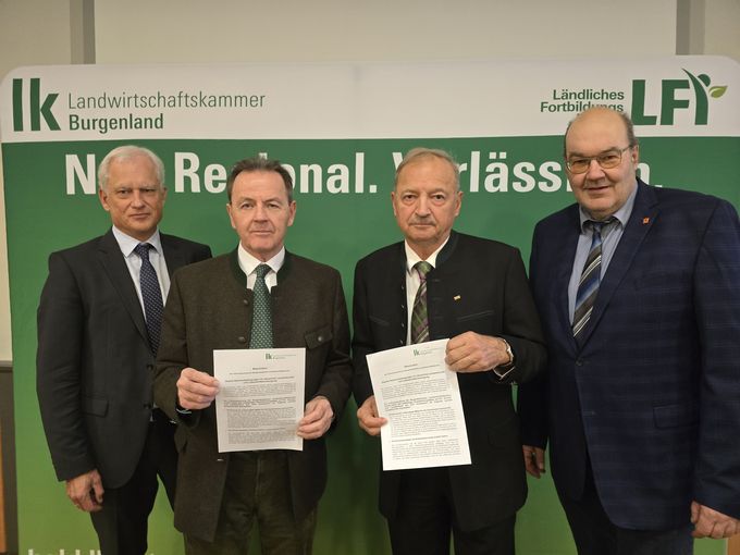 LK VVS verabschiedet Resolution.jpg © LKBgld_Tesch-Wessely