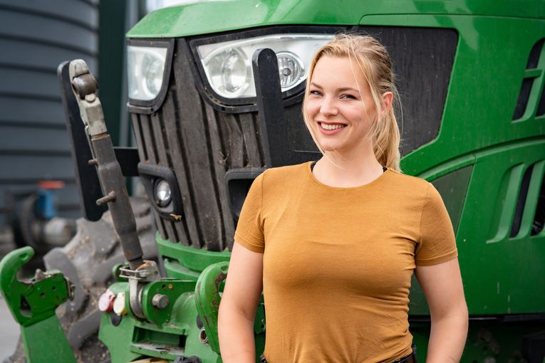 Junglandwirtin.jpg © AdobeStock/Countrypixel