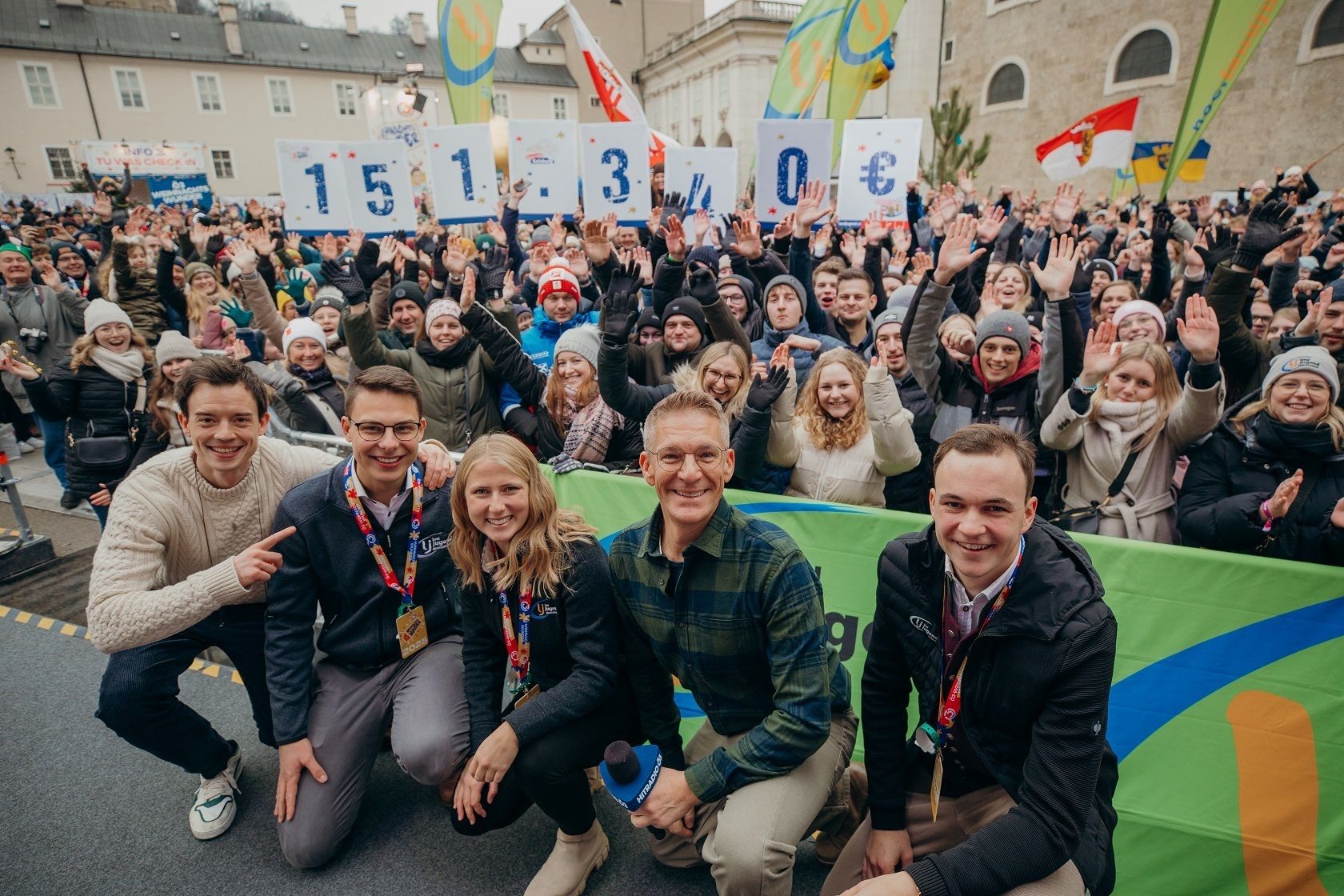 Spendenübergabe der Landjugend für das Ö3 Weihnachtswunder in Salzburg.jpg © Hitradio Ö3/Mila Zytka