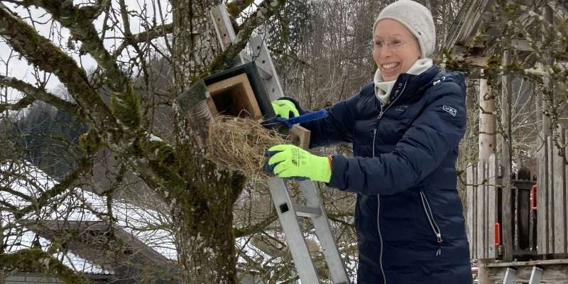 Nistkastenreinigung.jpg © LK OÖ / Doblmair