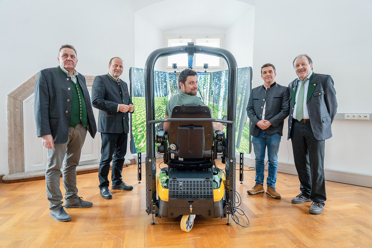 20260108_PK-Harvester-Simulator_1 (c) Land Tirol_Ho╠êrmann Kopie.png © Land Tirol/Hörmann