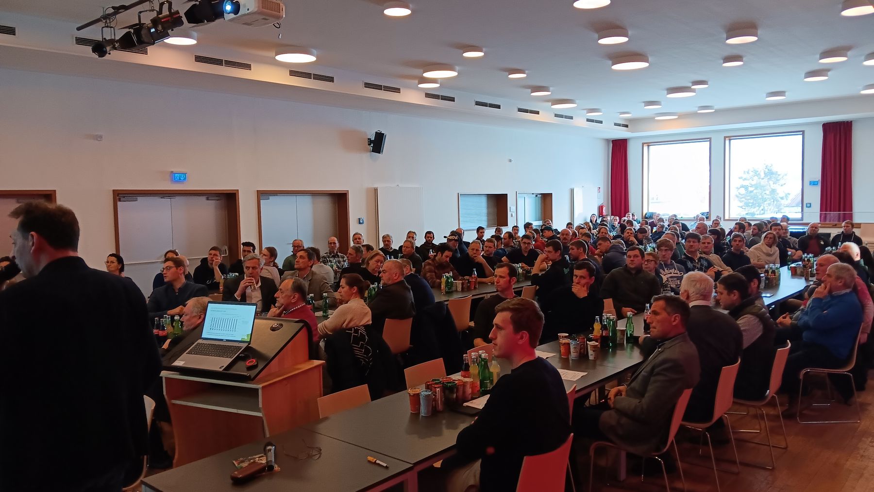 Milchtagung Foto1.jpg © Stocker