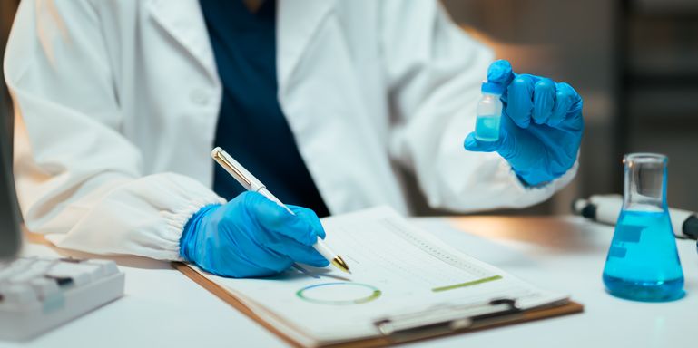 Forschung_Labor_c-PaeGAG-stockadobe-com © PaeGAG stockadobe.com