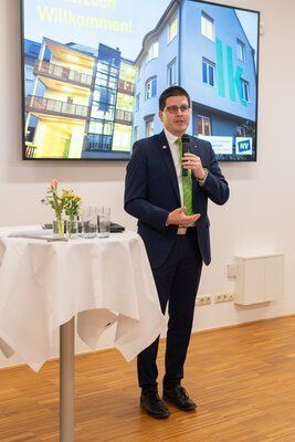 3FoqPy11n7wv4JhgLAr2.jpg © Silke Schwab