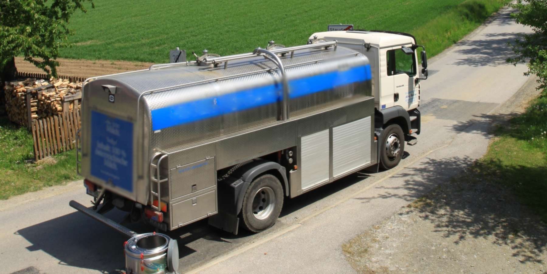 Milchverkauf.jpg © LK Stmk; Foto nachbearbeitet