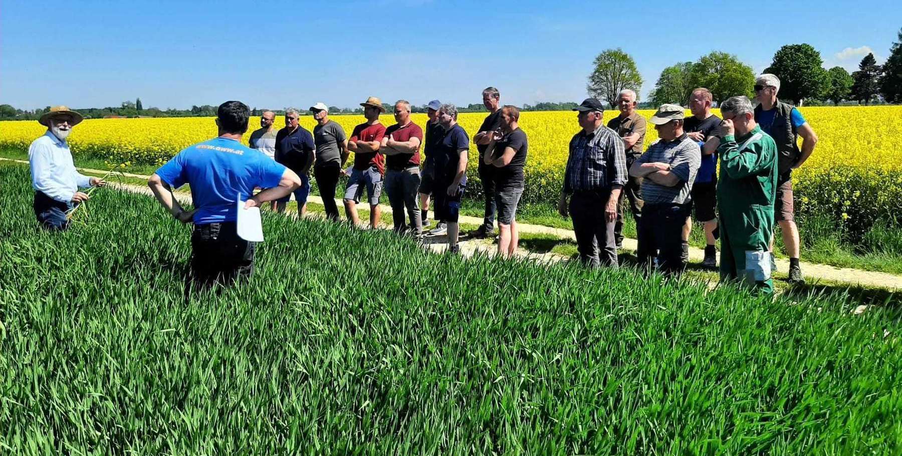 Feldbegehung.jpg © BWSB