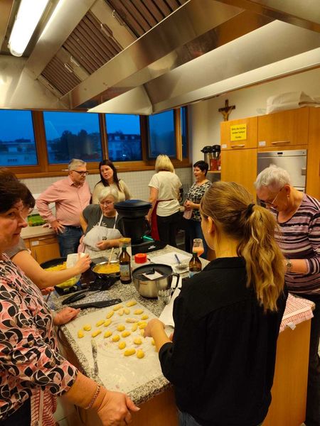 Thermomix-Kochen (6).jpg Thermomix-Kochen (6).jpg