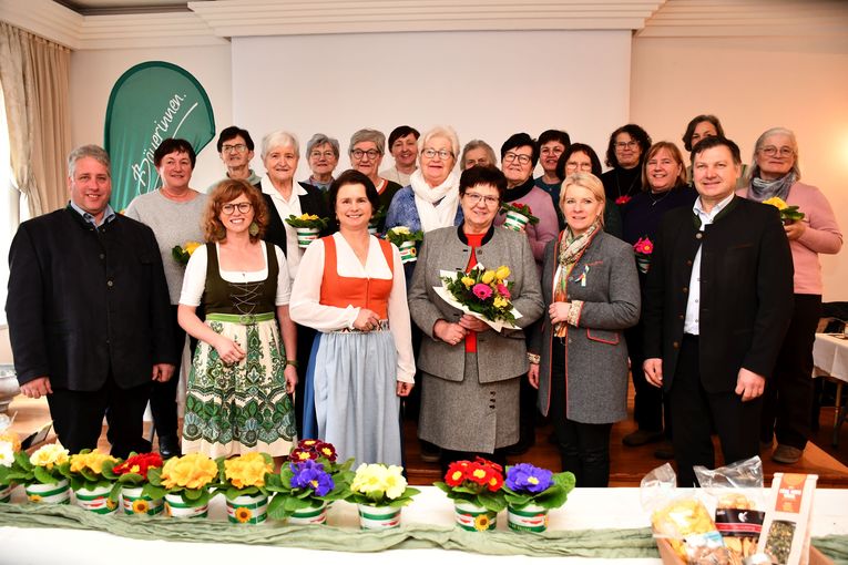 Chor.jpg © Die Bäuerinnen im Gebiet St. Peter