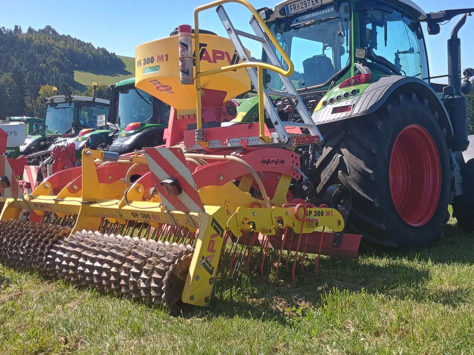 Grünlandstriegel.jpg © LK OÖ/Fritscher