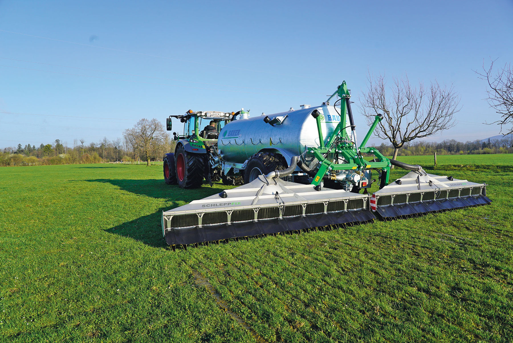 Güllefahren.jpg © Hatheier