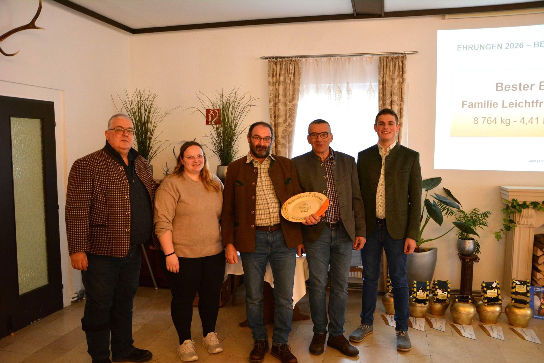 Ausgezeichneter bester BIO Fleckvieh-Betrieb 2025.jpg © Alexander Wurm