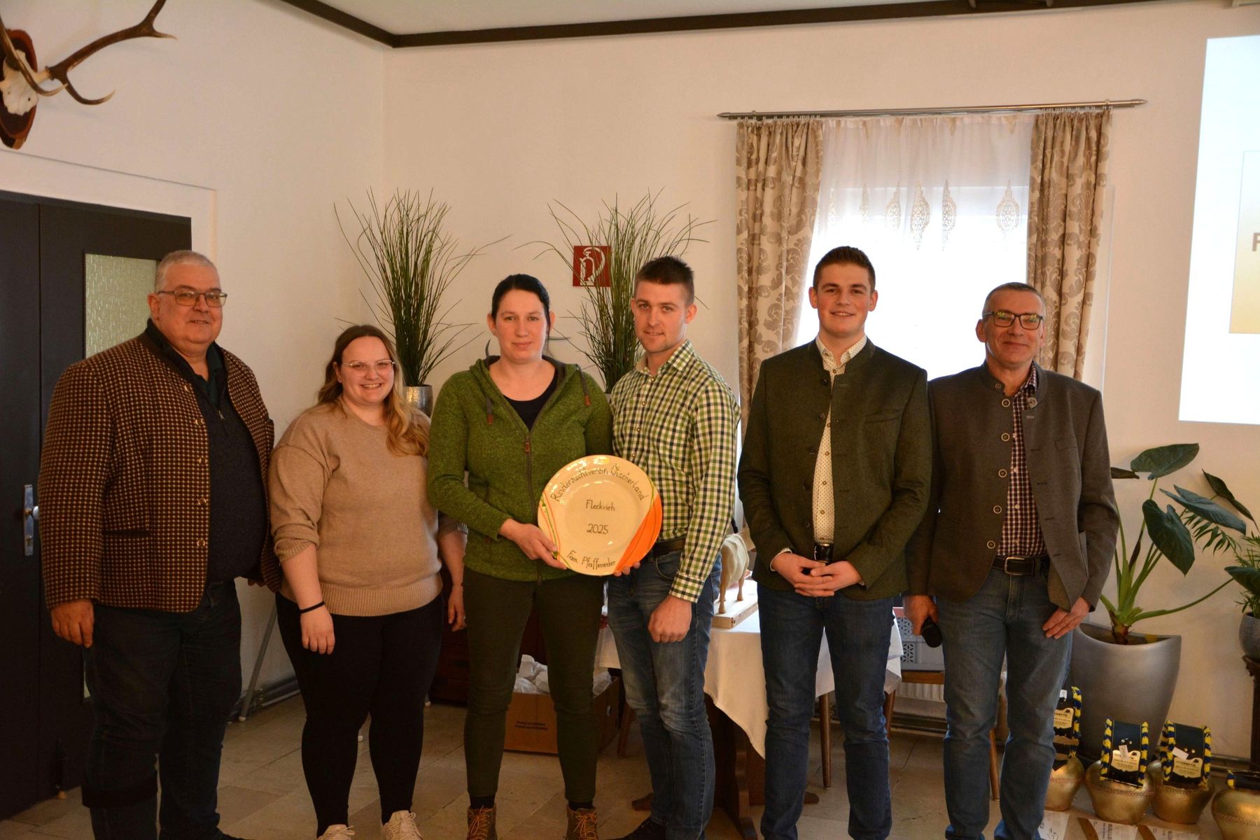 Ausgezeichneter bester konventioneller Fleckvieh-Betrieb 2025.jpg © Alexander Wurm
