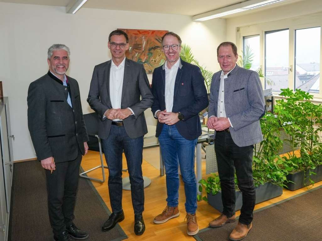 Besuch ©7Pro.tv (Mittel).jpg © 7Pro.tv