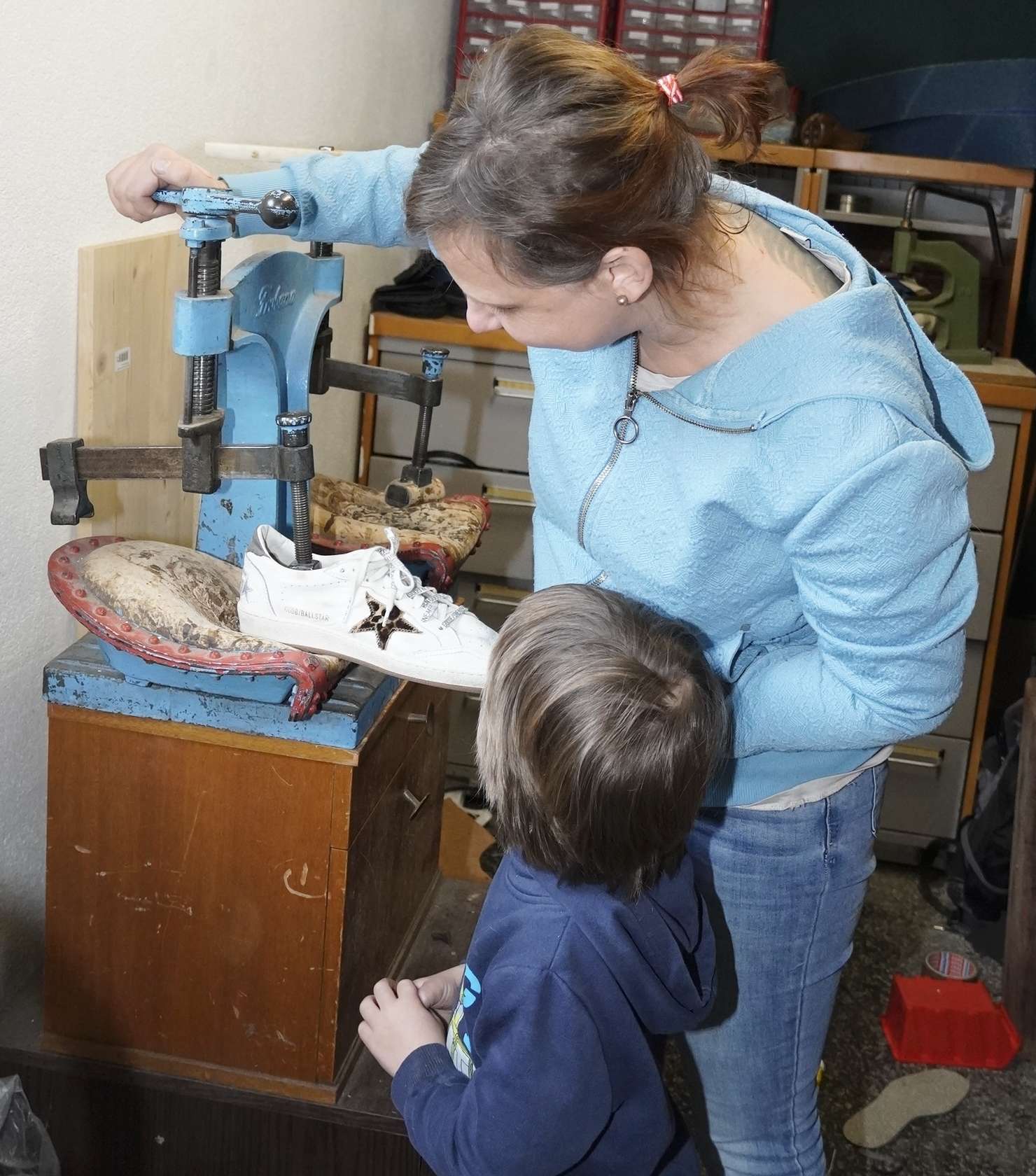 sb09_mb_sneaker.jpg © Dürnberger