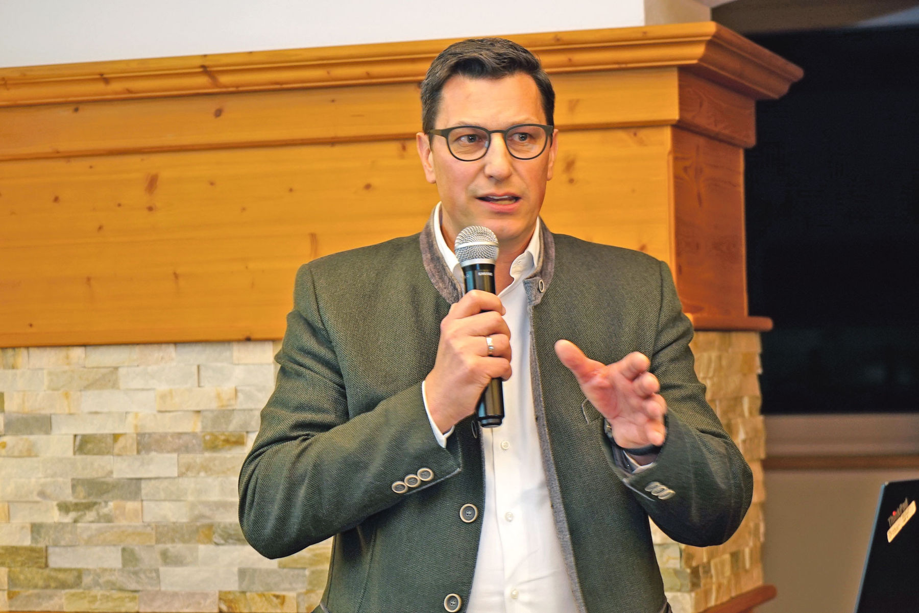 Entscheidungen nicht anderen überlassen.jpg © Hatheier