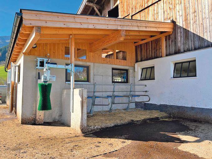 Der Stall, der für Familie Schwab einfach perfekt ist.jpg © Mooslechner