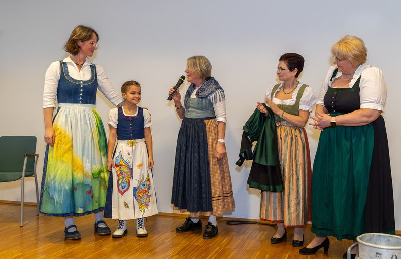 A0A2245.jpg A0A2245.jpg