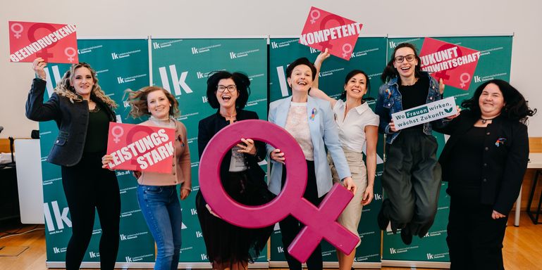 Gruppenfoto PK Weltfrauentag 2026 © LK Steiermark/Fuchs