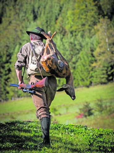 Jäger.jpg © AdobeStock/Lunghammer