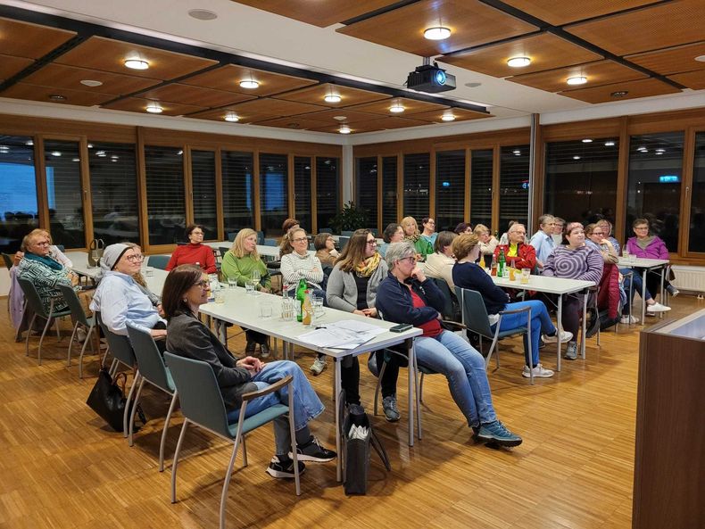 Tag der jungen Frau am Land.jpg Tag der jungen Frau am Land.jpg